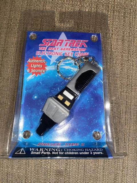 Collectible Star Trek The Next Generation Phaser Type 2 Electronic Keychain NOS