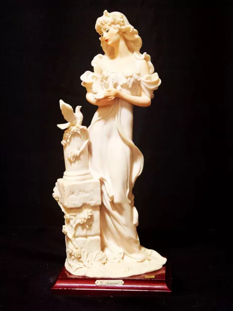 Giuseppe Armani Figure Figurine Statue Sculpture "Lady with Doves" Italy 14"