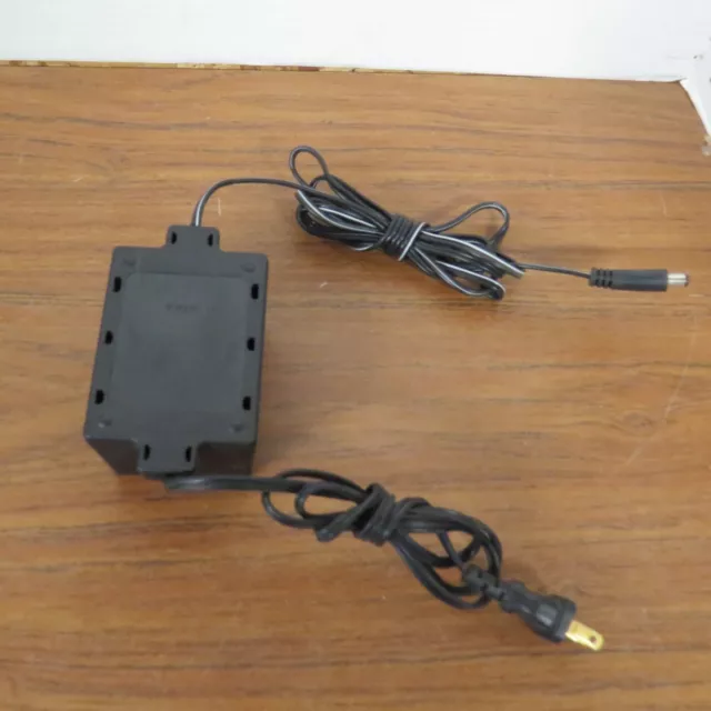 + HP Hewlett Packard AC Adapter Power Supply Model C2175A Output 30VDC