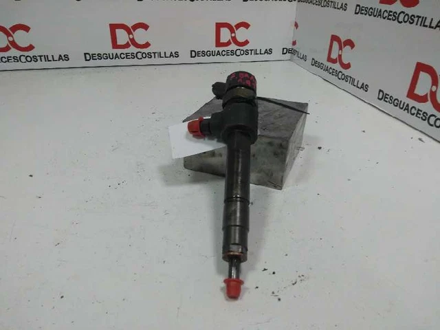 0445110002 injecteur pour LANCIA LYBRA 1.9 JTD (839AXD1A) 1999 BOSCH 105028