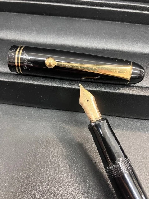 Stylo Plume Pilot Tradition Résine Noire Décor Urushi - Motif Feuilles & Fleurs, Occasion, Prestige
