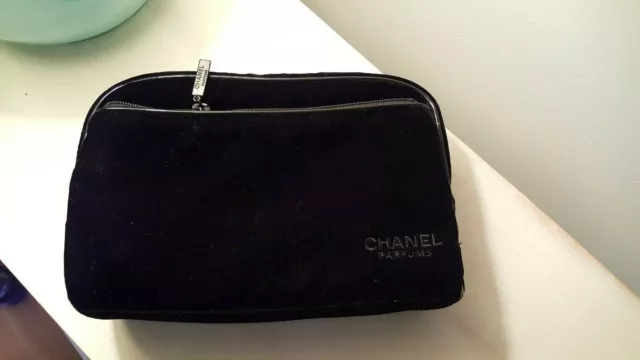 Chanel Parfums Black Velvet Travel Case Makeup Toiletry Bag⚡ 9x7