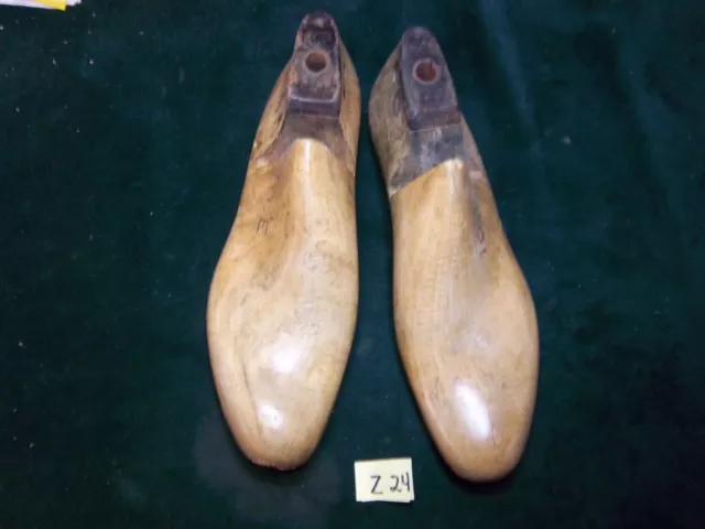 Vintage 1942 Pair US NAVY Shoe Lasts  Size 10-1/2 E STERLING Factory Mold #Z-24