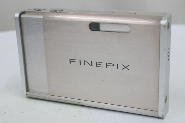 FUJIFILM FINEPIX Z2 White Compact Digital Camera Tested with