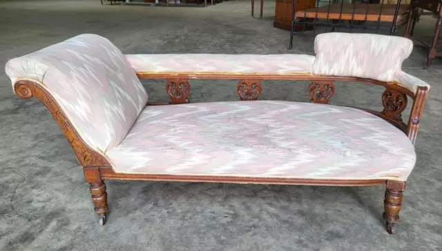 Antique Edwardian Duet Chaise Longue sofa Turned Legs Castors Bedroom
