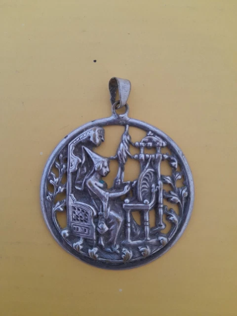 Pendentif Ancien Médaillon Photo - Chardon Doré - Style Antique France - Occasion