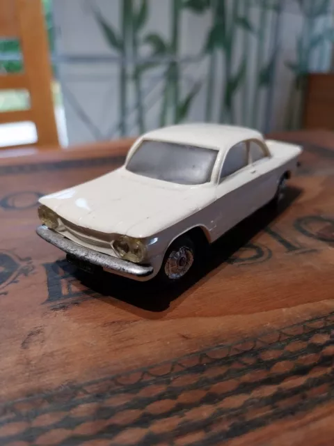 Rare ancienne Norev Plastique Chevrolet Corvair Monza no Minialuxe Clé Bonux
