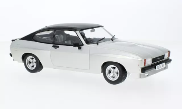 MCG 1:18 18349 1975 Ford Capri MK II X-Pack (RHD), silber/schwarz matt - NEU!