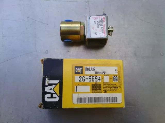 Caterpillar valve solenoid 2G5694 new old stock item. Motor grader and scraper.