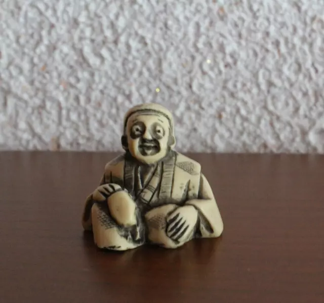 Figur Netsuke  japanische Darstellung