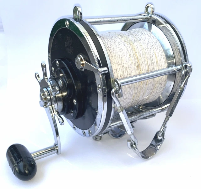 Penn SENATOR 116L 12/0 リール