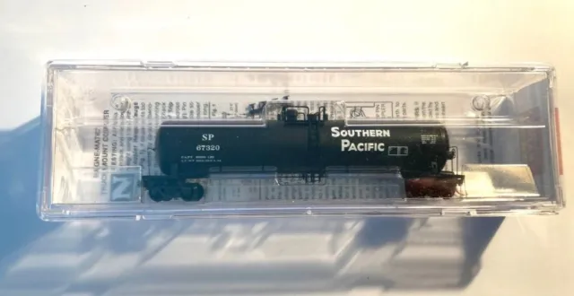 Micro-Trains Line Southern Pacific Railroad Tank Car  Sp Railway