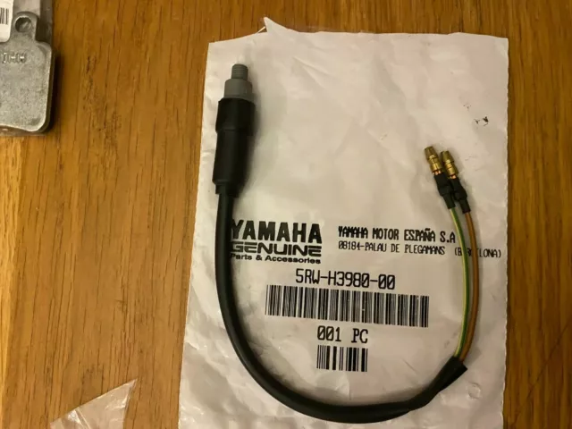 Yamaha FRONT BRAKE STOP LIGHT SWTCH CS50 CS50Z JOG JOG RR 2003-2012