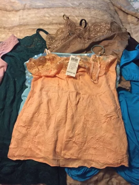 Vintage & Modern Camisoles Lot of 5 Women’s Size S/M Some NWT