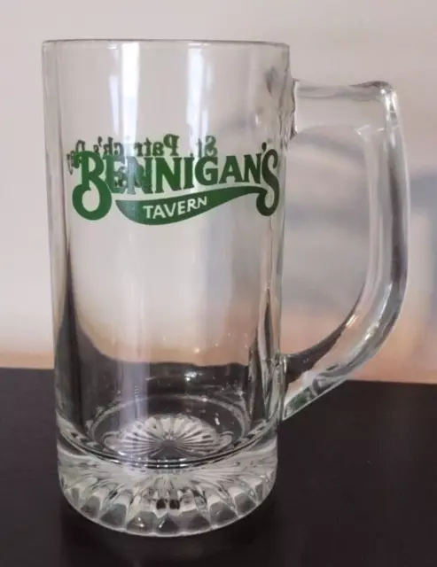 BENNIGAN'S Tavern 1983 St. Patrick's Day 1983 Glass Mug