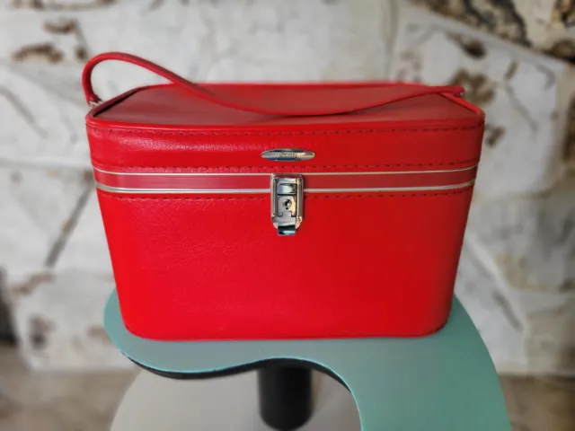 Vintage Sears Feather Lite Make-Up Travel Case 1960's Red Train Luggage