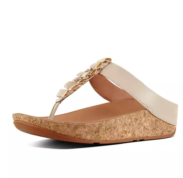 NEW FITFLOP Sz11US CRYSTALS AND RUFFLE TOE-THONG LEATHER SANDALS CREAM