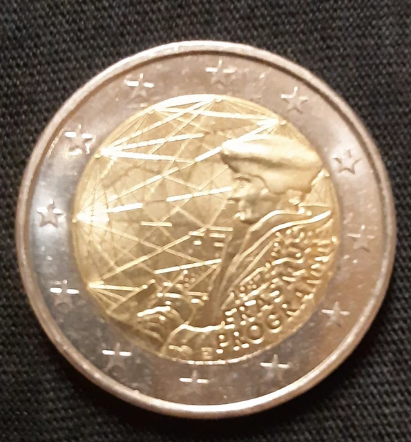 Pièce de 2 euros commémorative RF Erasmus Programme 1987-2022 Tres Bon Etat .