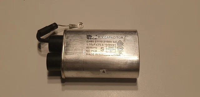 Condensateur Micro-ondes CH85–21110 - 2100V, 1.1µF, 50/60 Hz - Connecteurs 4.8 Mm