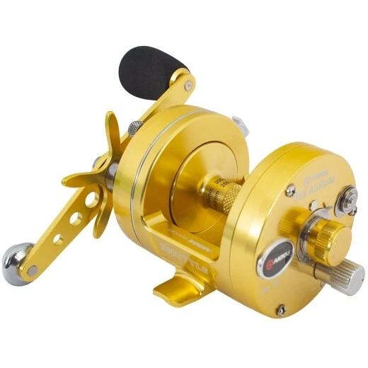 AKIOS SHUTTLE GOLD Multiplier Reel in wood box Never been used. Mint ...