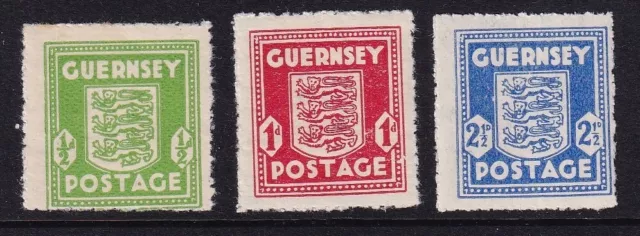 1941-44 Guernsey Sg 1/3 Wartime Arms Set of 3 -MNH & mounted mint