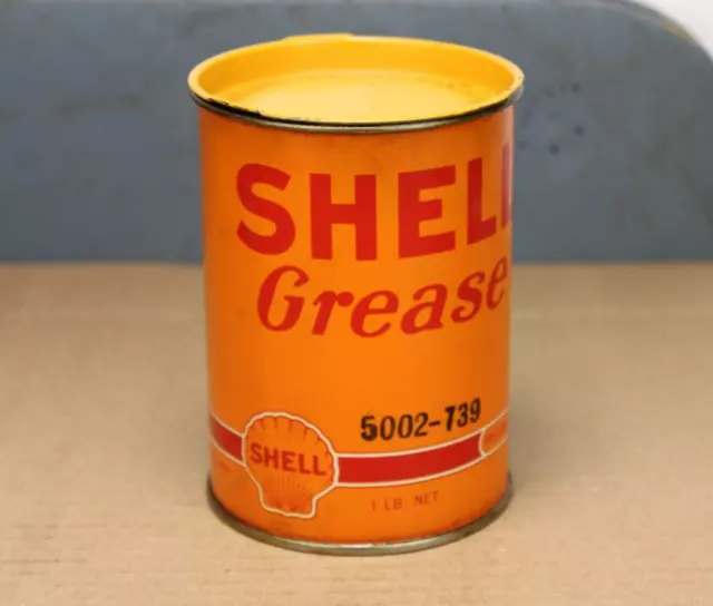 FULL NEAR MINT ~ 1940s era SHELL one pound PRESSURE GUN GREASE Old Tin Oil Can