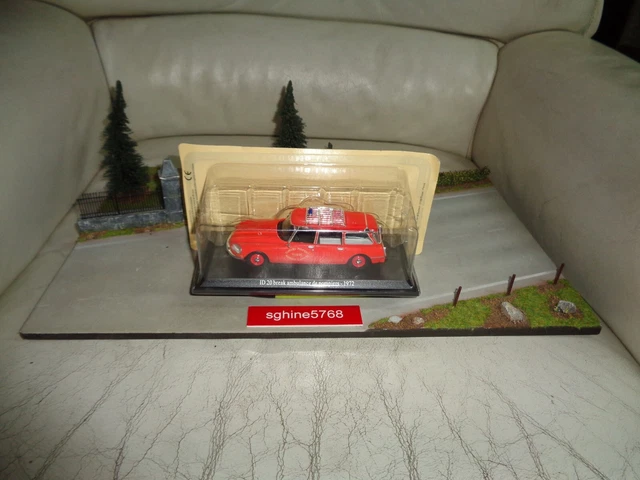 UH Universal Hobbies 1/43 - Citroën ID 20 Break Ambulance Pompiers 1972 - FF13