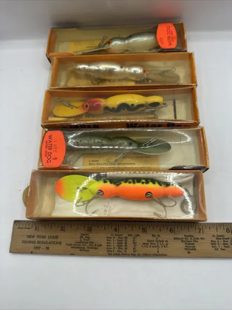 BOMBER WATER DOG VINTAGE FISHING LURES IN BOXES Lot Of 6 - Great