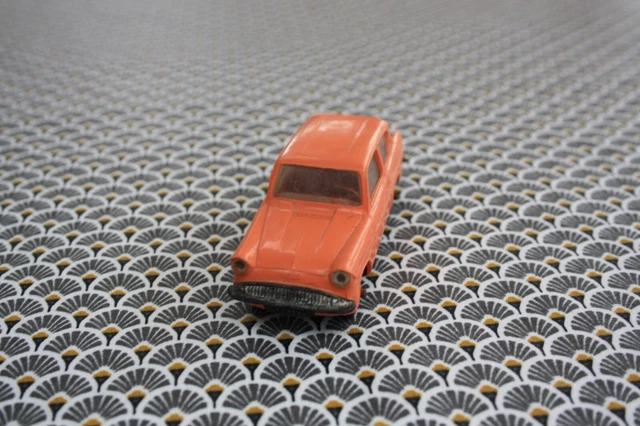 Dinky Toys Ford Anglia No 155 (Gebraucht) in Fulenbach für CHF 10 – mit