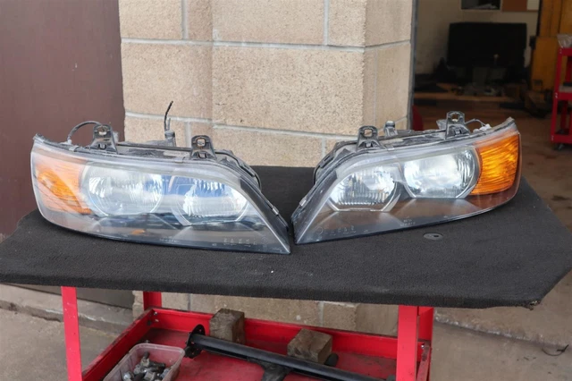 GENUINE OEM PAIR BMW Z3 Roadster Headlights Head Lights Lamps NS OS genuine-oem-pair-bmw-z3-roadster-headlights-head-lights-lamps-ns-os