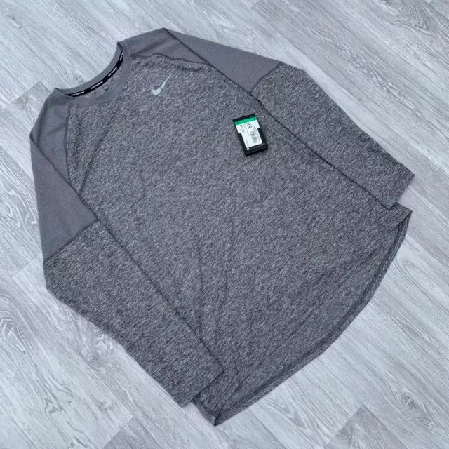 Nike ah8977 deals