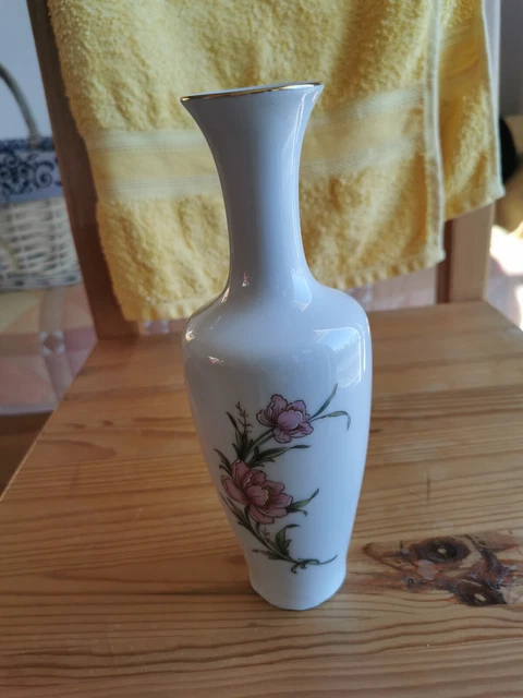 Royal Porzellan Bavaria Kpm Handarbeit Vase Weiß ROYAL PORZELLAN BAVARIA KPM Germany Handarbeit Vase H21cm, D5cm EUR 10