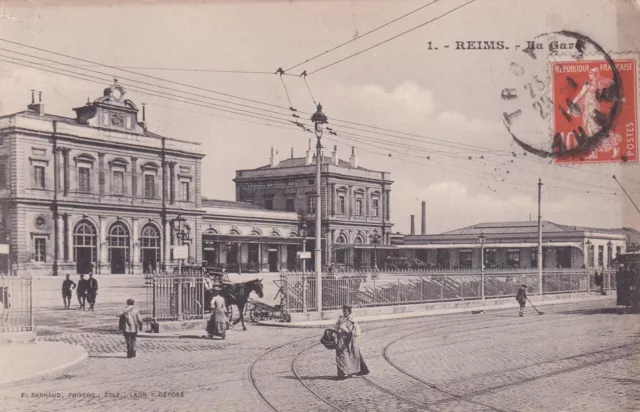 CPA 51 REIMS La Gare Carte Rare