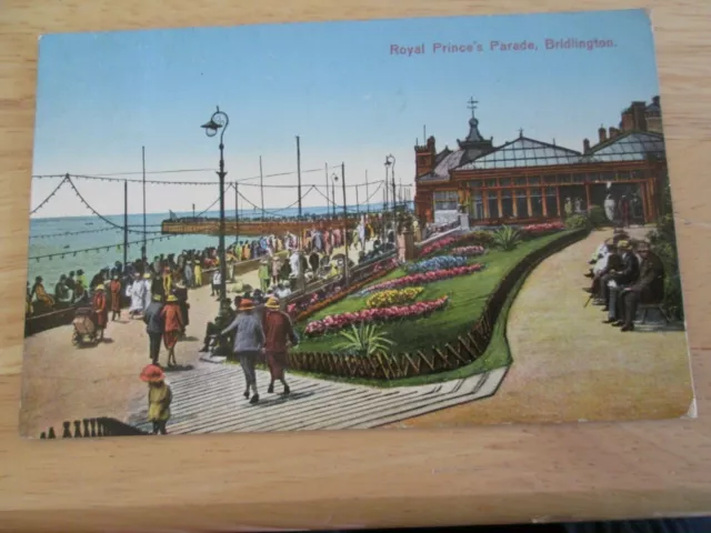 Postcard of Royal Prince's Parade, Bridlington (1936 posted)
