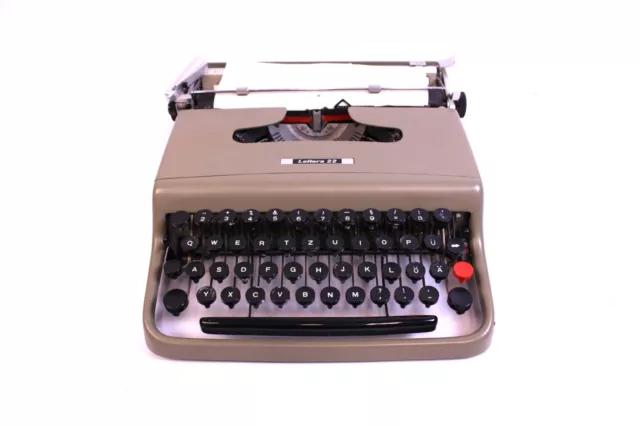 OLIVETTI Lettera 22 Reise Schreibmaschine Typewriter 1950 Vintage mit Tasche