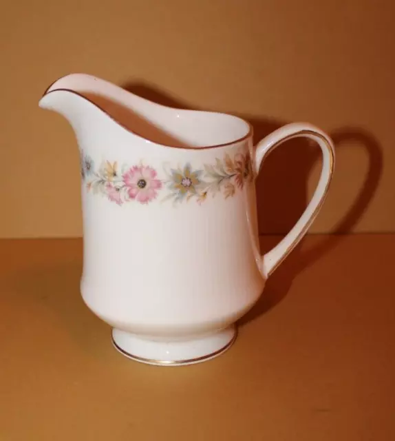 Royal Albert Paragon - Belinda - Milk Jug