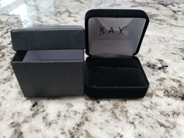 Kay Jewelers Empty Black Velvet Ring Box with presentation box NEW