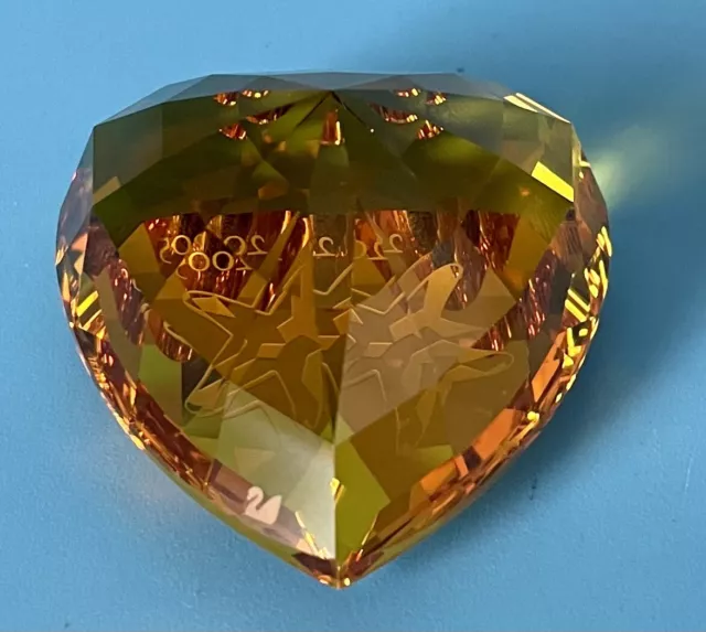 Swarovski Crystal SCS 2005 Topaz Heart — Mint w/ Box & Certificate — 696974 2