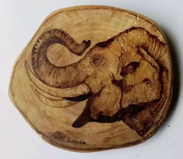 Handicrafts Elephant Wooden Craft Art Paint Beautiful Decoration Handmade Gift