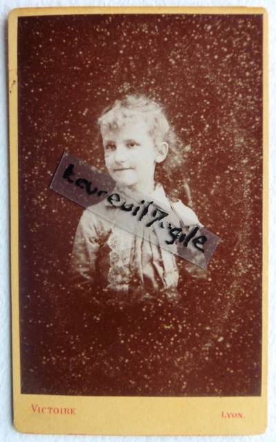 CDV (Carte De Visite) Vers 1865, Portrait De Louise Gleize De Lablanque Née Roquefeuille, Noblesse