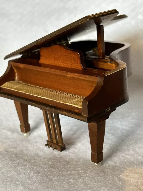 Dollhouse Miniature Grand Piano-  Music Box /Doll House Sankyo Movement Japan