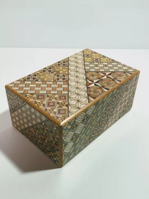 Japanese Puzzle Box Yosegi Hakone 5 sun 21 Steps Traditional Wooden Secret box