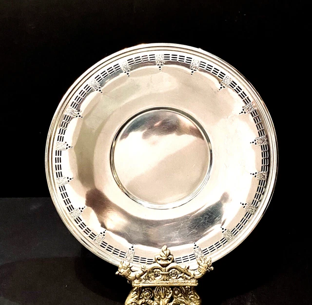 Art Deco Era Wallace Silverplate Pierced 10” Sandwich or Hors de Oeuvres Plate