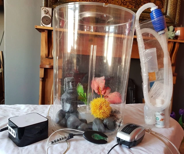 BiOrb Tube fish tank 40l plus heater, light, airpump, cleaning kit, accessories