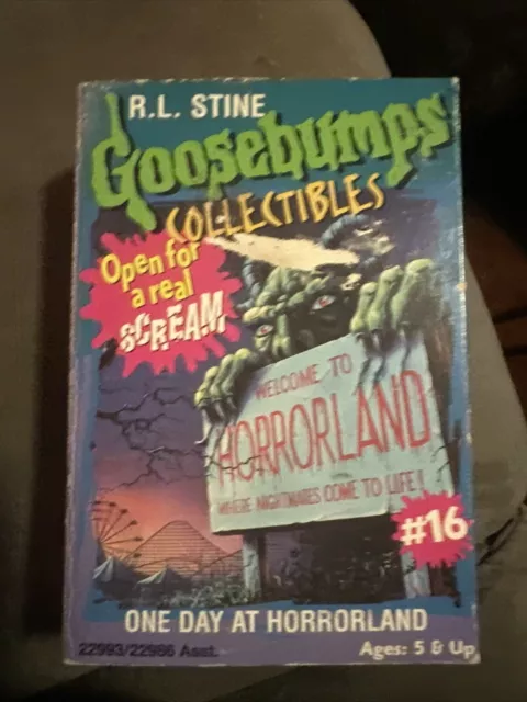 Goosebumps Collectibles Scream Figure #16 One Day At Horrorland Vintage 1996