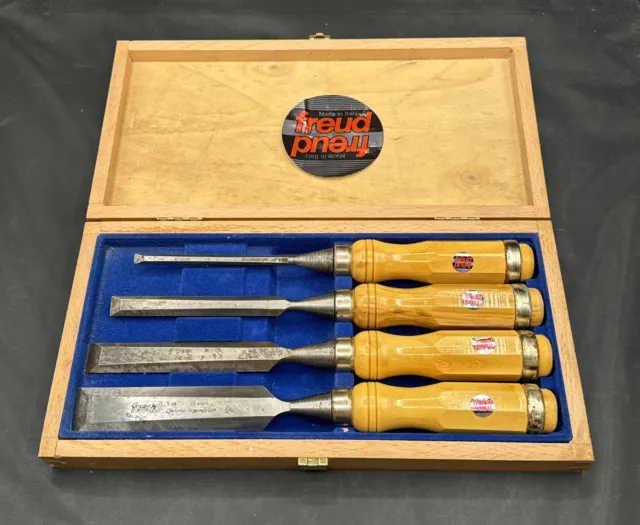 Vintage Freud 4pc. Professional Woodworking Chisel Set in Case WC-104 Italy