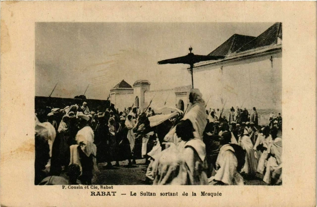 CPA AK Rabat - Le Sultan sortant de la Mosquee MAROC (963708)