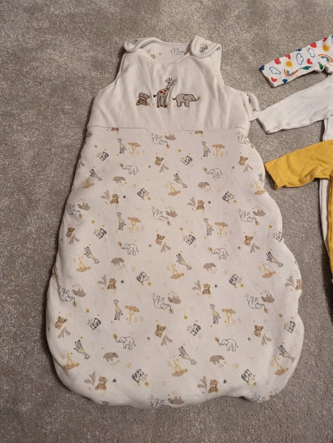 Newborn/ 0-1 / 0-3 / Gender Neutral / Unisex / Baby Clothes Bundle / Yellows 4