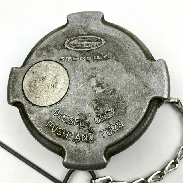 Sterling Logo Fuel Cap A03-29191-000 Rev G 40510 Pat# 5405040 Preowned