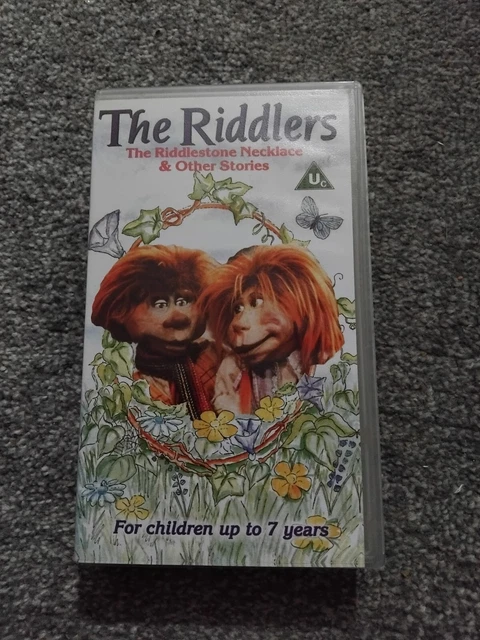 THE RIDDLERS - The Riddlestone Necklace and Other Stories VHS Tape £15. ...